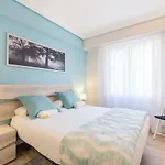 Zurriola - Beachside Comfort *