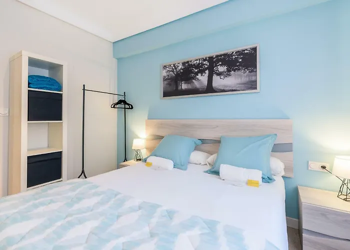 Lejlighed Zurriola - Beachside Comfort